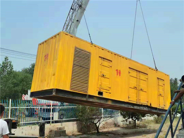 泉州300KW柴油发电机组油耗是多少？